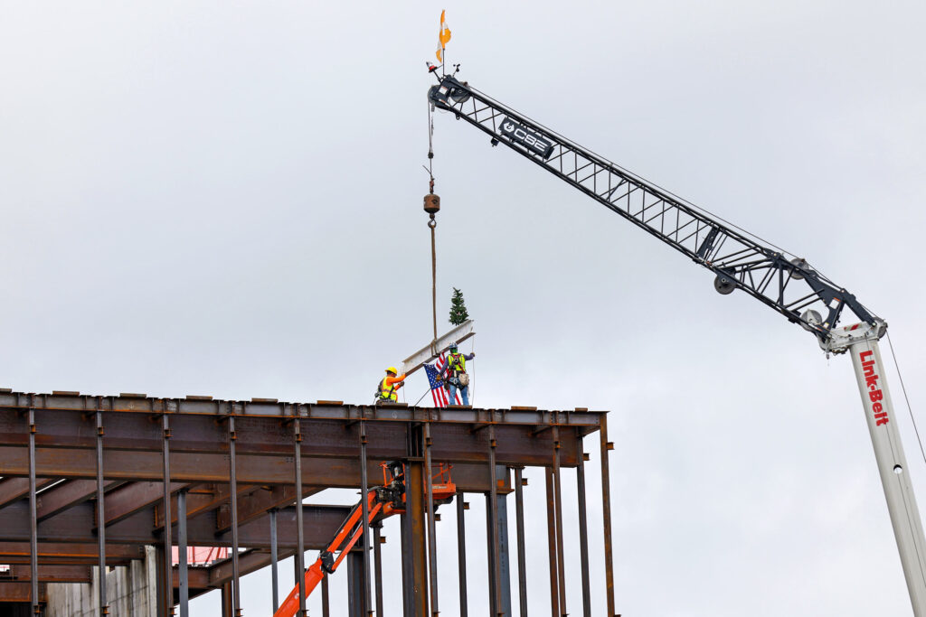 University of Virginia’s Karsh Institute Topping-Out Ceremony Held