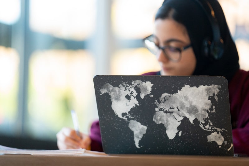 Study: Internet Searches May Impede Creativity