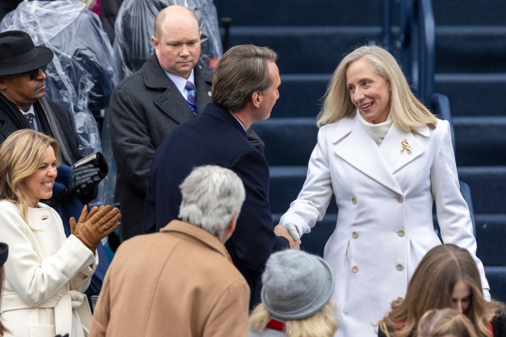 Virginia to Rejoin Regional Greenhouse Gas Initiative, Says Gov. Spanberger