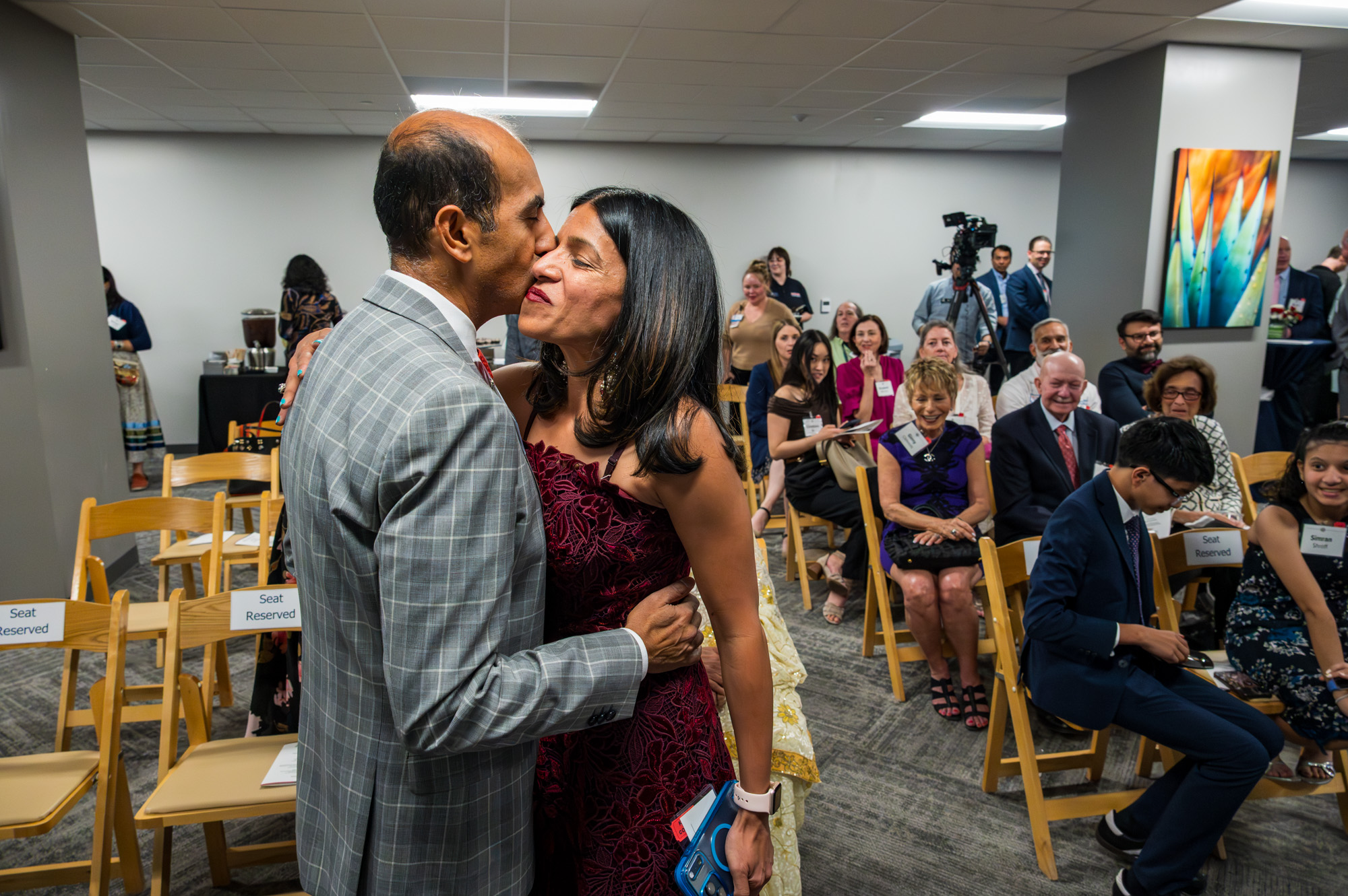 M Gift Establishes Professorship at University of Arizona Cancer Center