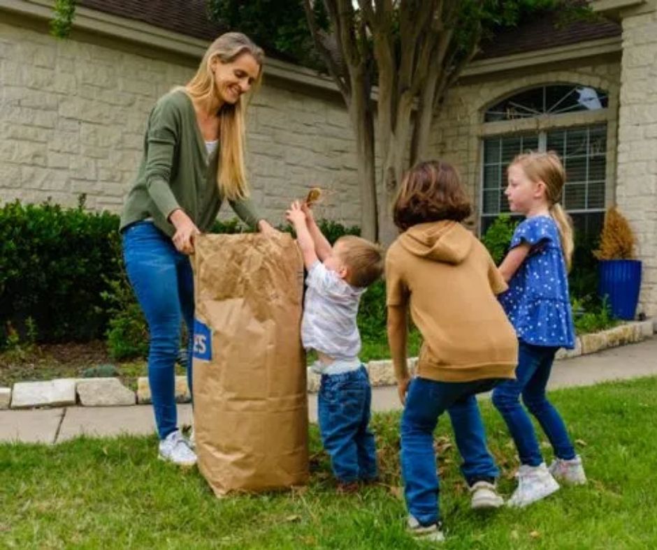 Flint’s Yard Waste Collection Starts April 1 with “Bag It!” Program