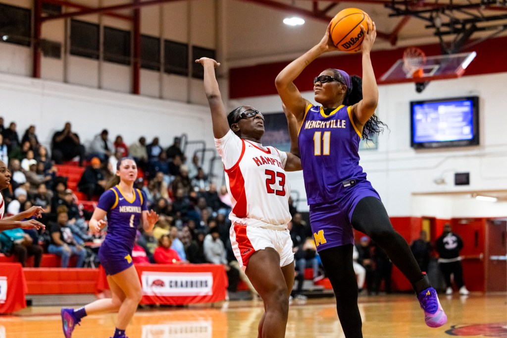 Maddie Leach’s Team Secures Victory Despite Her Limited Scoring