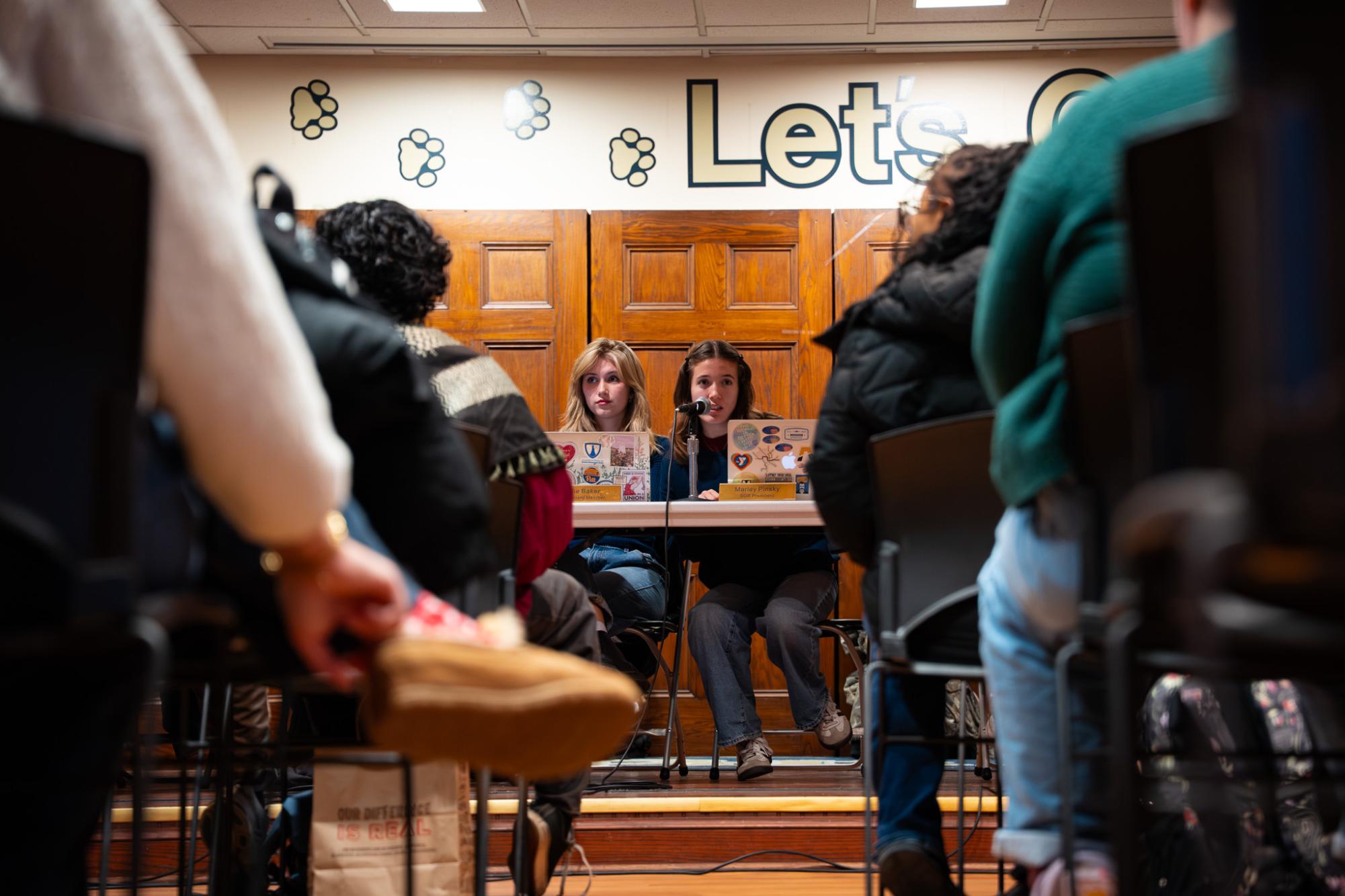 Student Government Board Discusses Trustee Initiative and Bus Route Issues