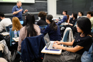 CMU Study: Reflection Prompts May Hinder Learning