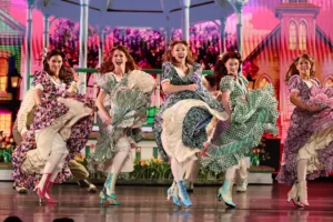 Carnegie Mellon Alumna Wins Tony for Best Musical