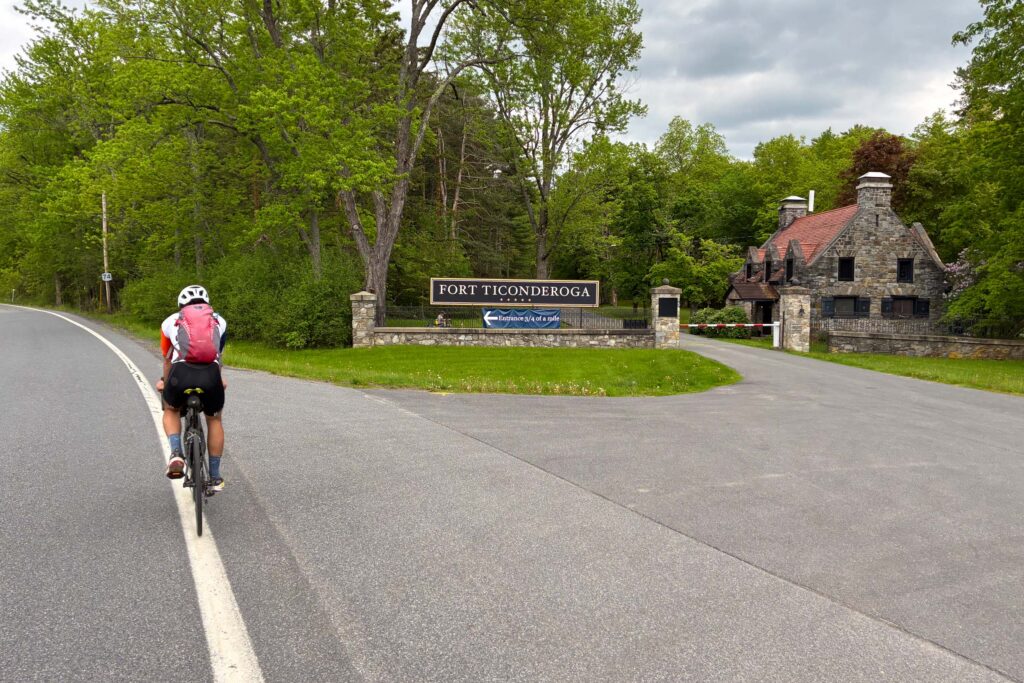 Doctoral Student Bikes 500 Miles from Montreal to NYC with Friends Doctoral Student Bikes 500 Miles from Montreal to NYC with Friends