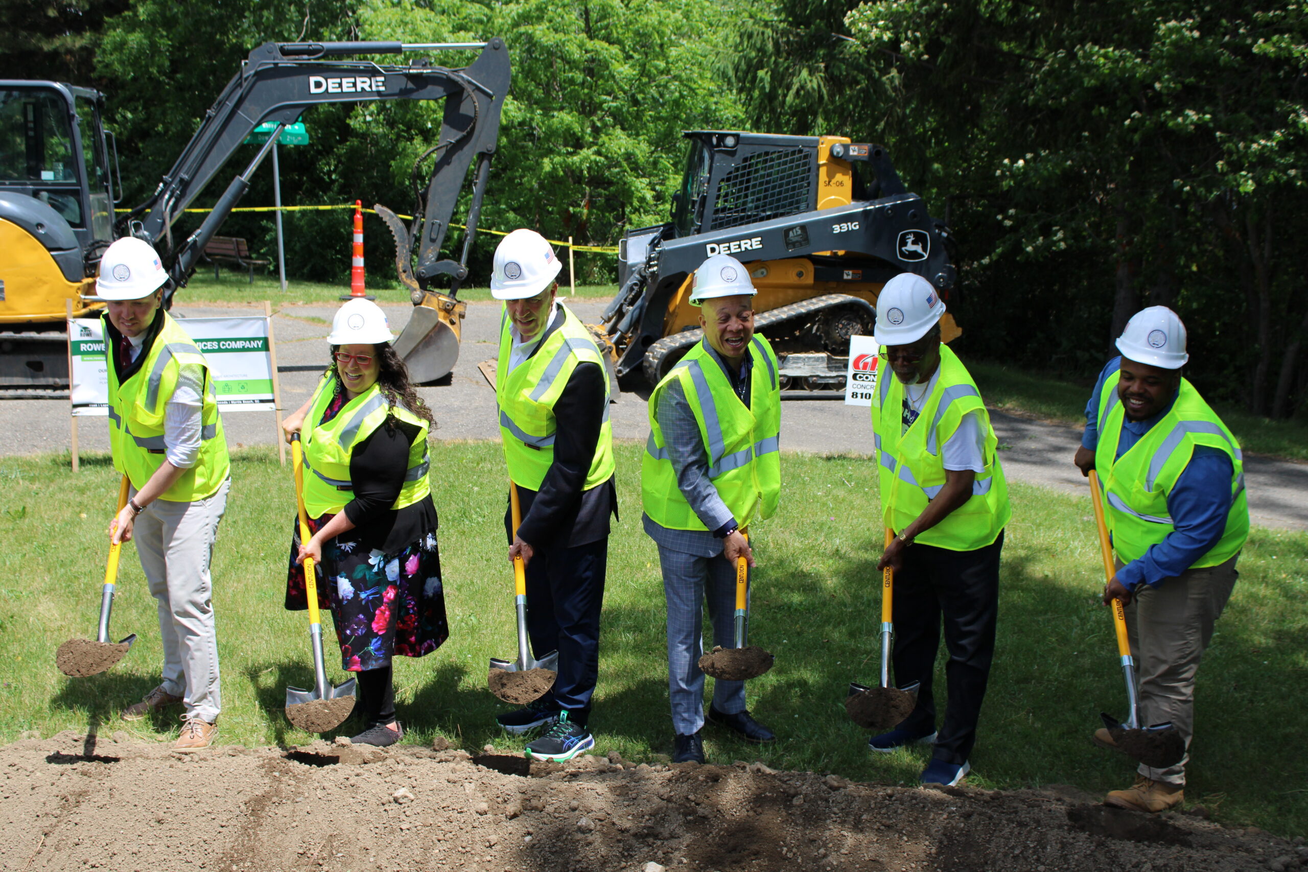 Flint Breaks Ground on St. John Street Neighborhood Memorial Park Flint Breaks Ground on St. John Street Neighborhood Memorial Park