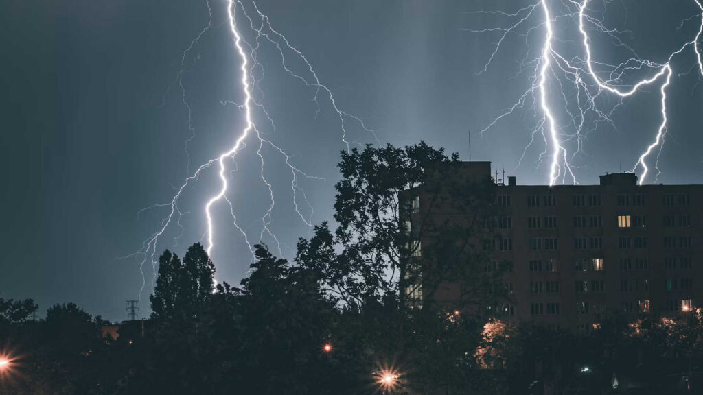 ReadyWisconsin Urges Lightning Safety Awareness to Prevent Fatalities