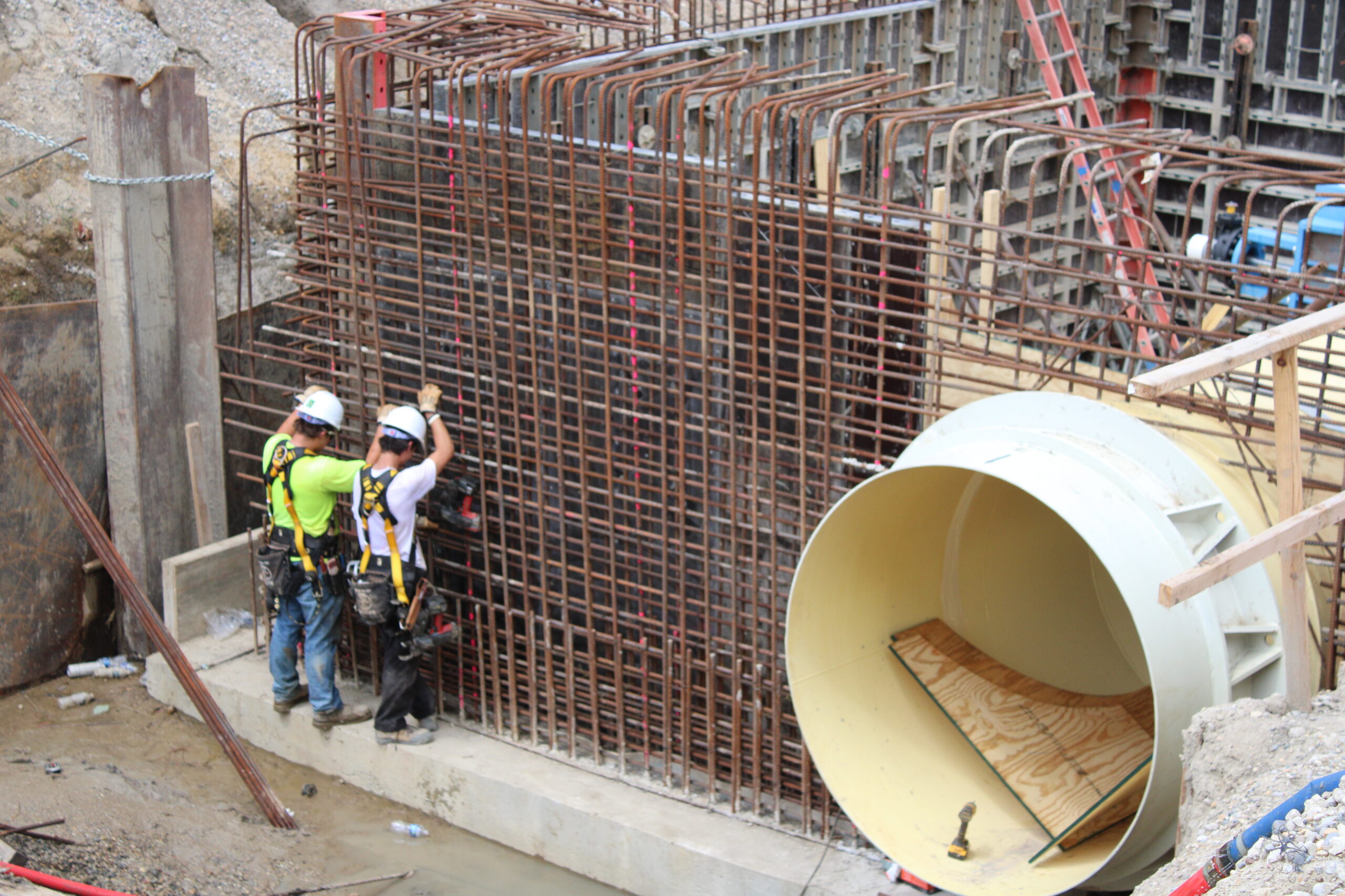 Flint invests millions to modernize water and wastewater infrastructure Flint invests millions to modernize water and wastewater infrastructure