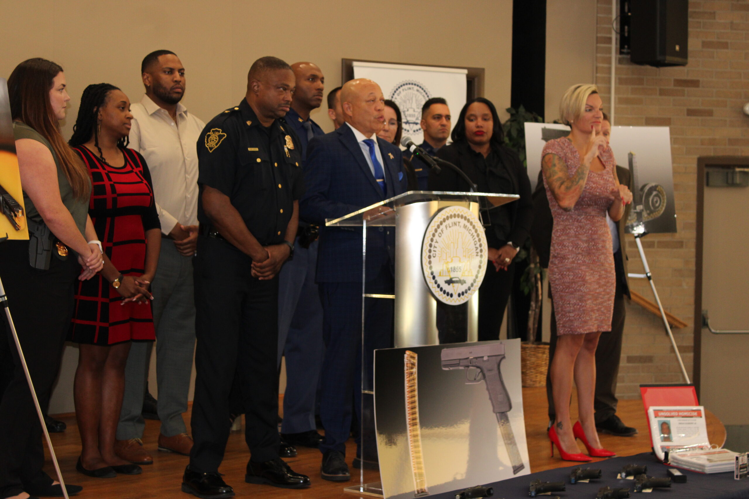 Mayor Neeley Calls for United Effort to Combat Flint Gun Violence Mayor Neeley Calls for United Effort to Combat Flint Gun Violence