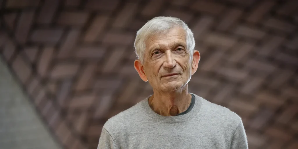 CMU Psychologist Inspires 14,000+ Language Studies