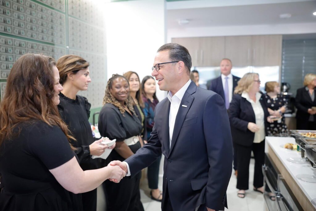 Governor Shapiro Celebrates New Fidelity Bank Center in Downtown Scranton Governor Shapiro Celebrates New Fidelity Bank Center in Downtown Scranton