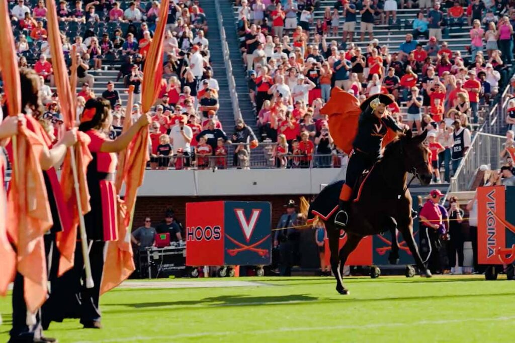 Mare Leads UVA Football Team Charge: Stands Still, Knows When to Fly Mare Leads UVA Football Team Charge: Stands Still, Knows When to Fly