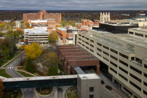 UI Health Care Plans Responsible Resource Use for Iowa’s Future Needs UI Health Care Plans Responsible Resource Use for Iowa’s Future Needs