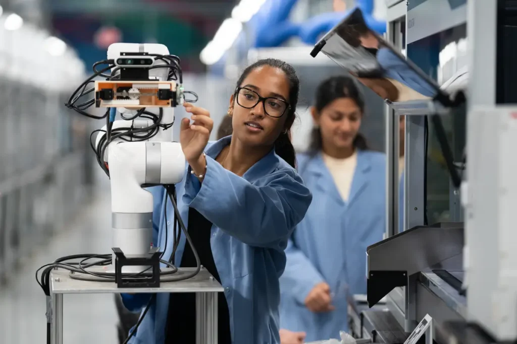 CMU Miami Introduces Innovative Higher Education Model CMU Miami Introduces Innovative Higher Education Model