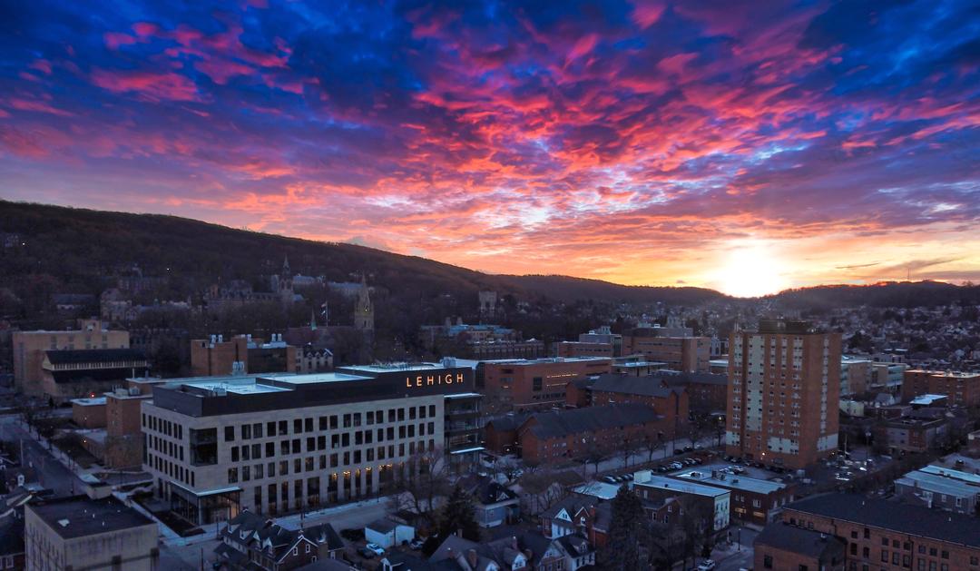 Debating the Health and Convenience of Daylight Saving vs. Standard Time