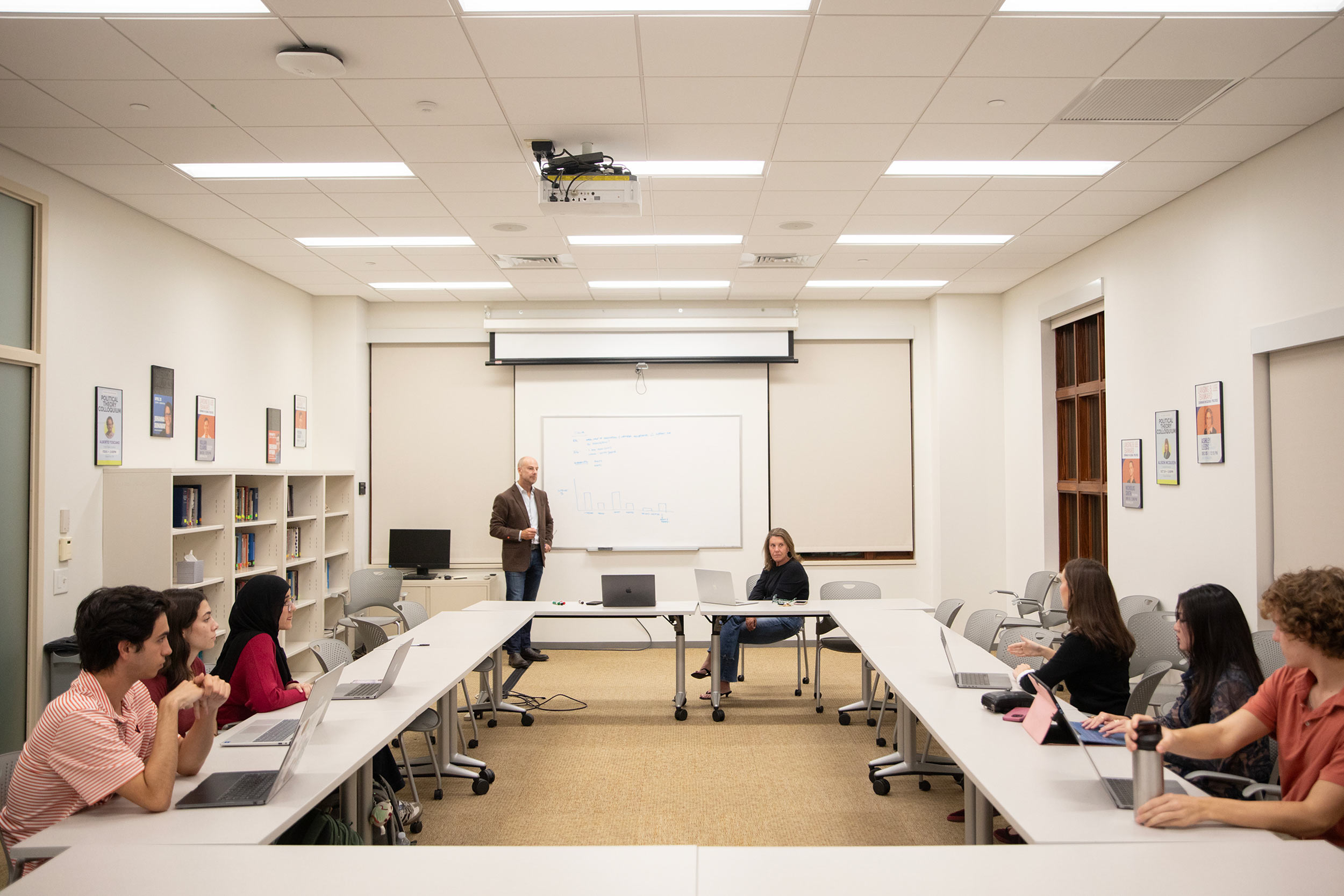 UVA Politics Honors Students Design Exit Poll for Election Day