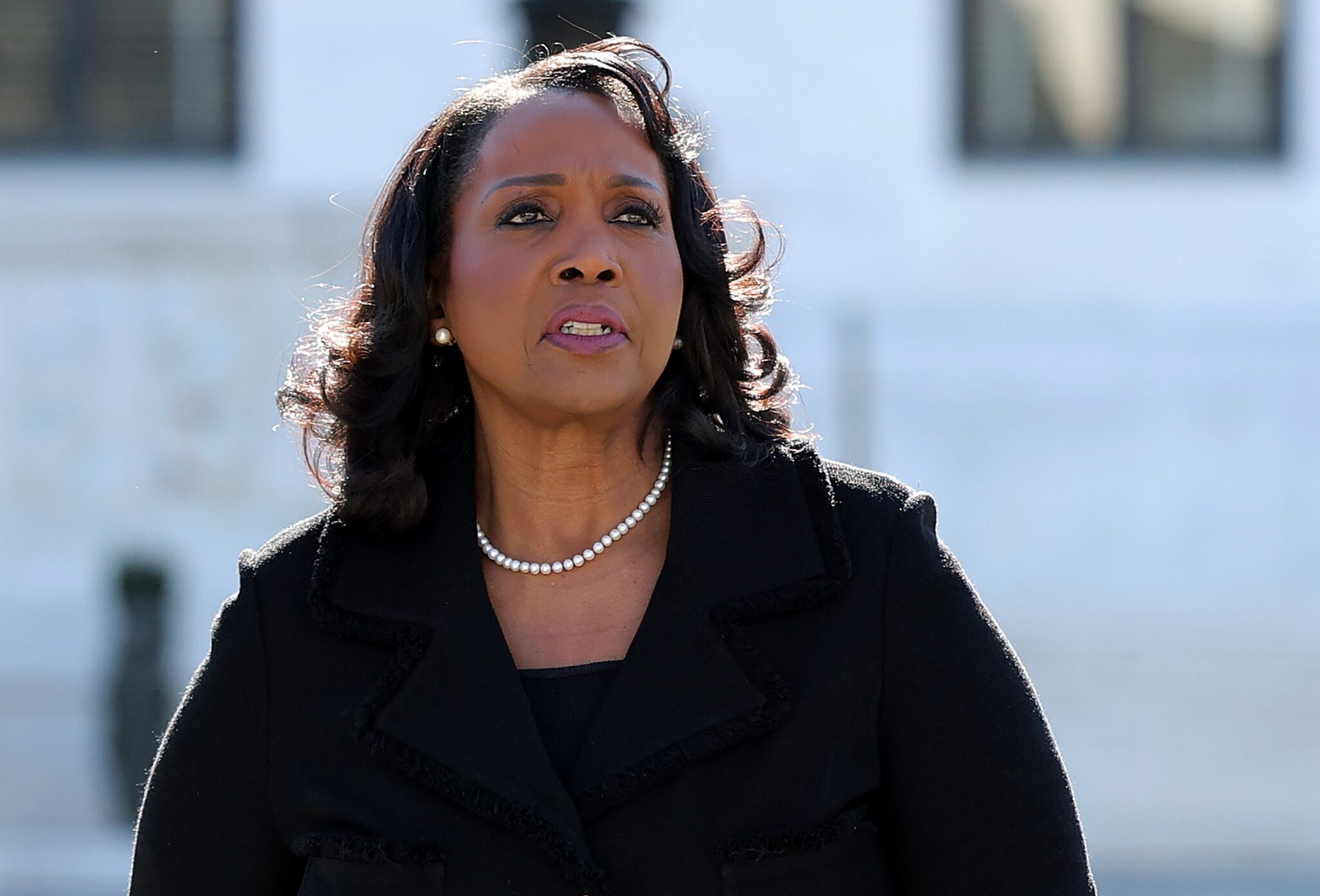 Trump Forms Committee to Pursue Removal of Fed Governor Lisa Cook Trump Forms Committee to Pursue Removal of Fed Governor Lisa Cook